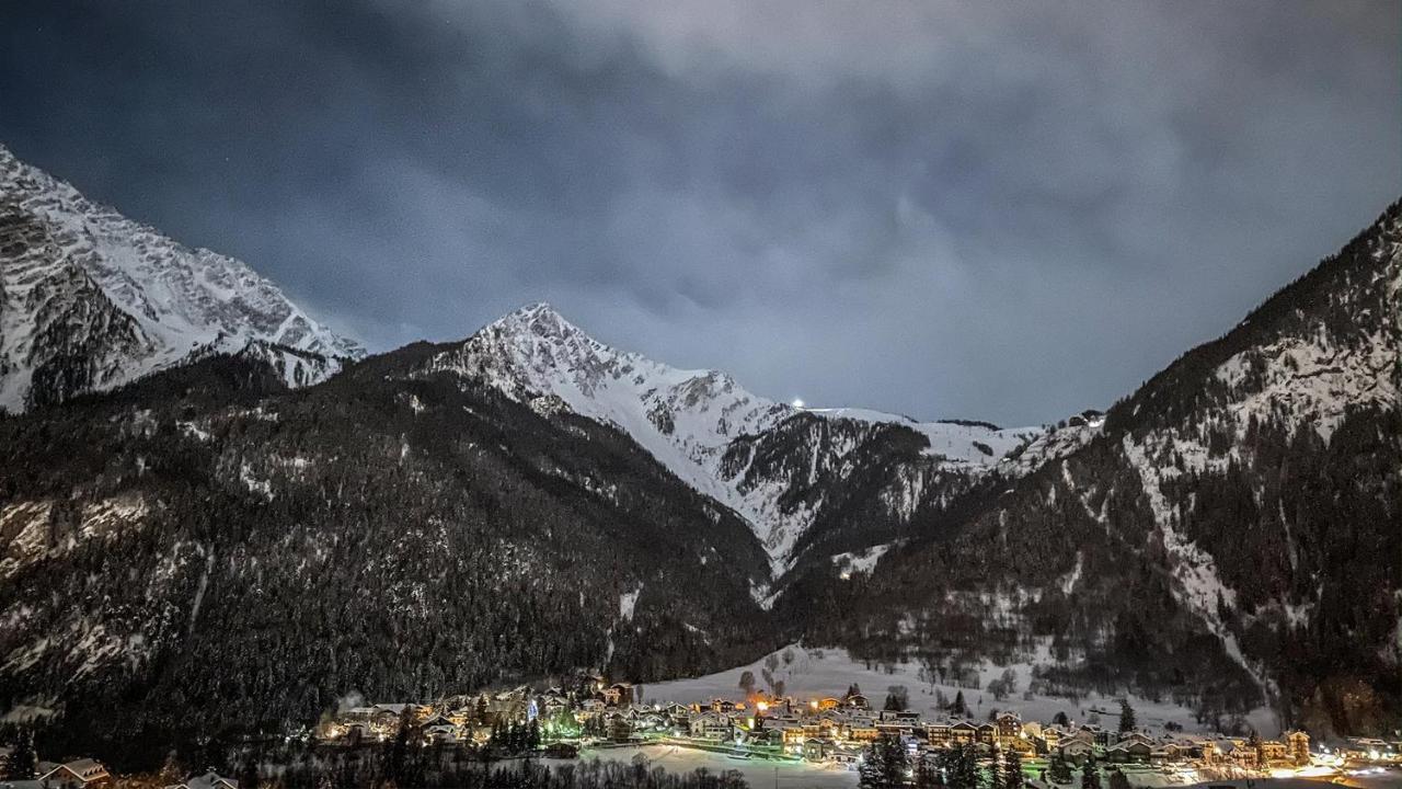 L'Atelier Du Temps - Hemmet Apartman Courmayeur Kültér fotó