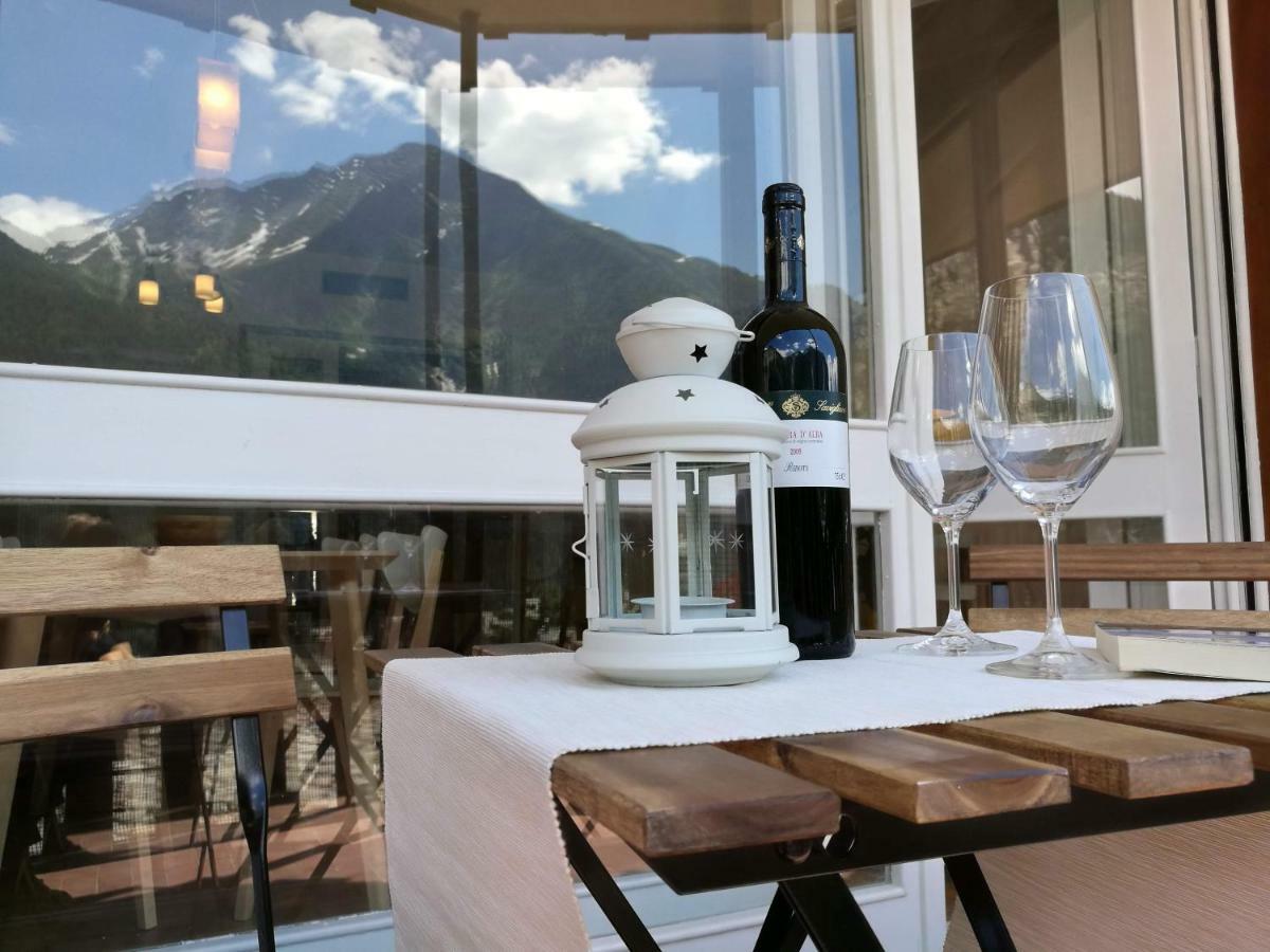L'Atelier Du Temps - Hemmet Apartman Courmayeur Kültér fotó