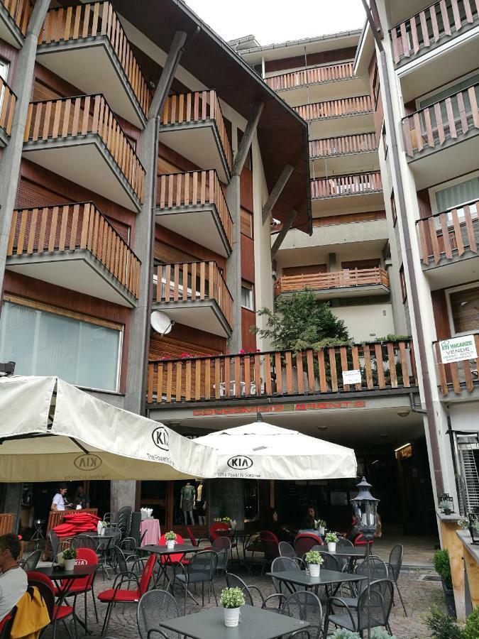 L'Atelier Du Temps - Hemmet Apartman Courmayeur Kültér fotó